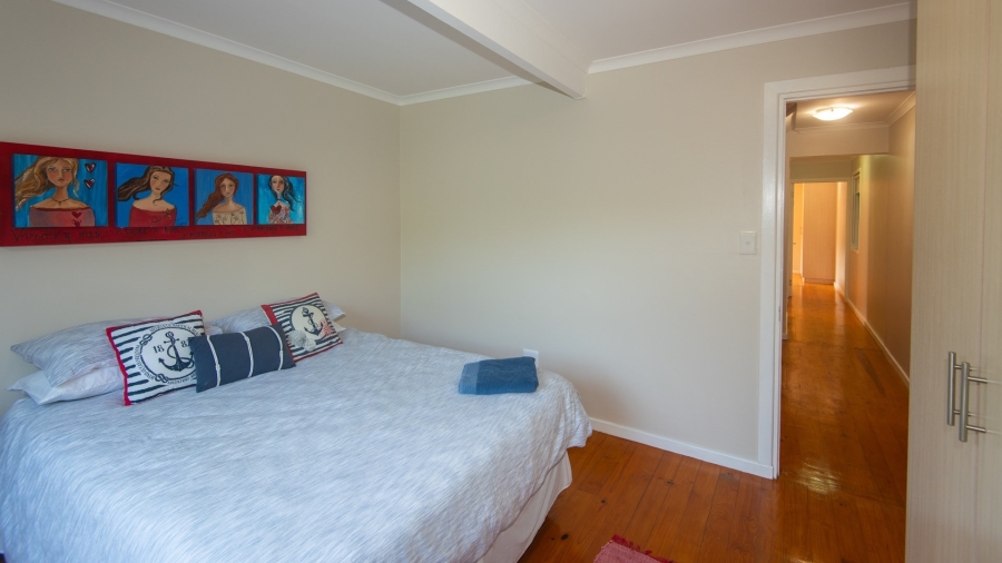 6 Bedroom Property for Sale in Nature On Sea Western Cape